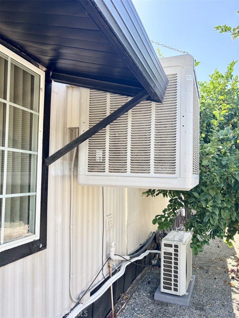 Tramview Mobile Park (33635) - Manufactured In Park