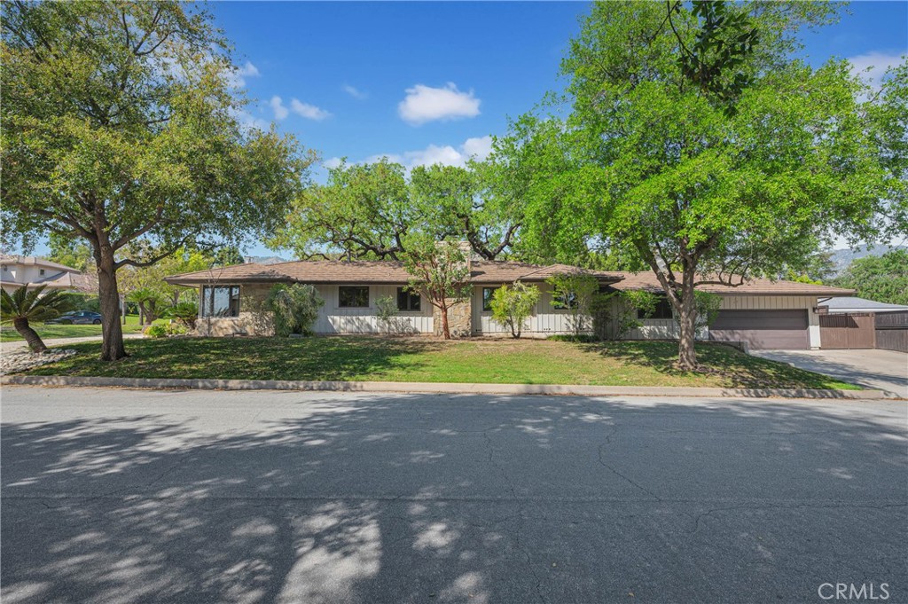 1300 Santa Margarita