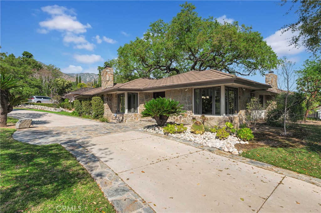 1300 Santa Margarita