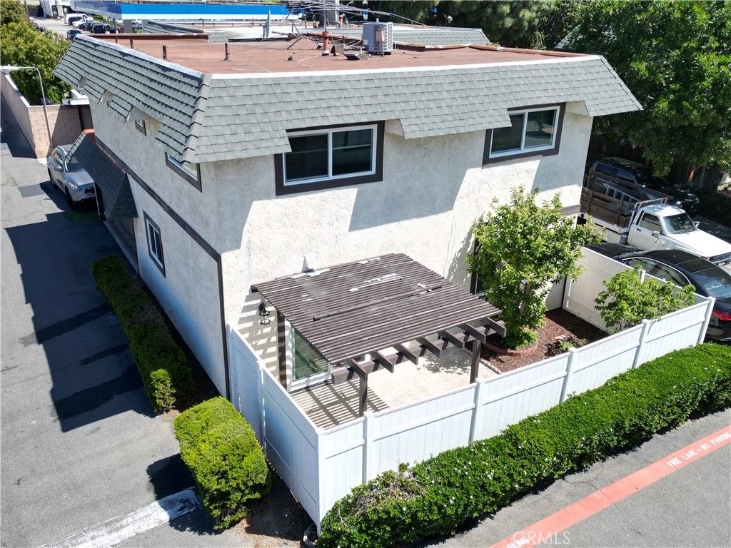 Photo of 128 Fairview Street St #1, Santa Ana, CA 92704 (MLS # PW26091347)