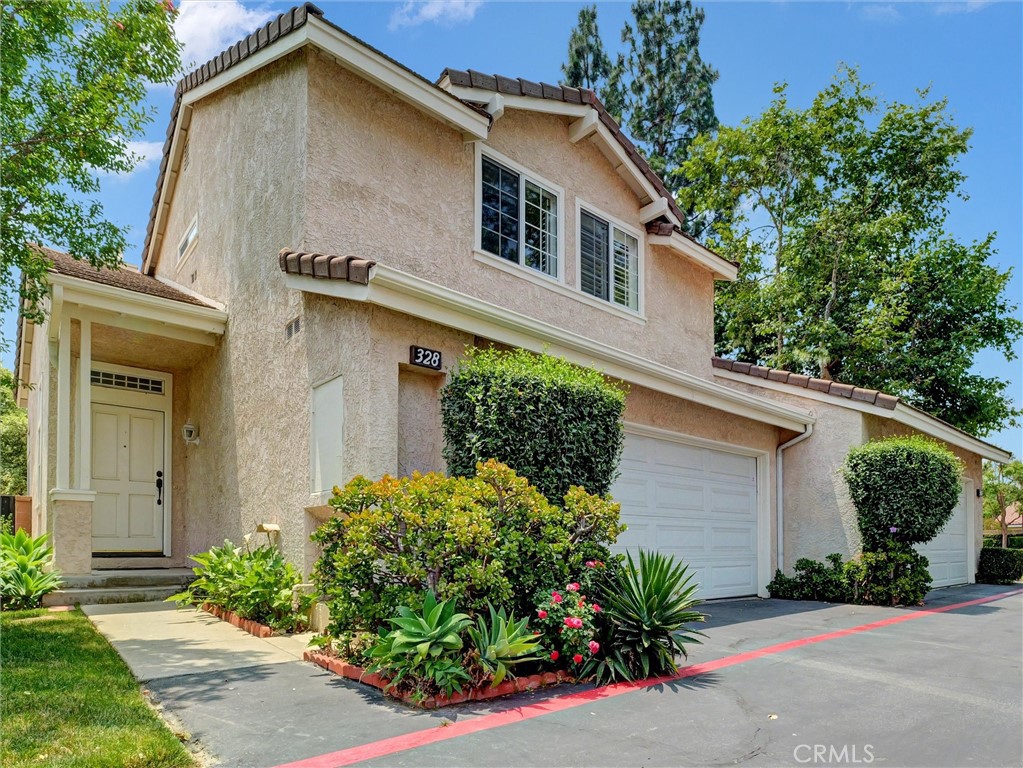 Nestled at the base of the scenic San Gabriel Mountains, this impeccable 3-bedroom, 3-bathroom, two-story condo includes custom shutters, windows & vaulted ceilings, natural light and 2-car attached garage.
Private back patio ideal for morning coffee, gardening, or entertaining guests. The amenities include pool, trails and mountain views.