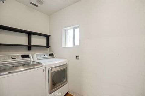 Tiny photo for 3359 Locust St, Riverside, CA 92501 (MLS # DW26087837)