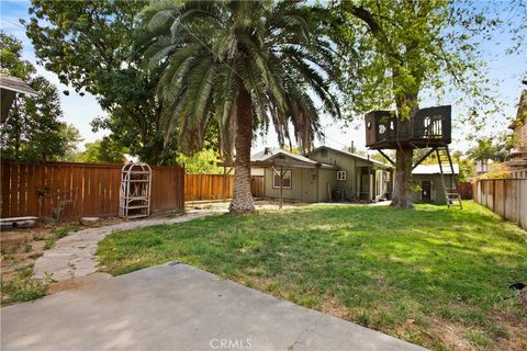 Tiny photo for 3359 Locust St, Riverside, CA 92501 (MLS # DW26087837)