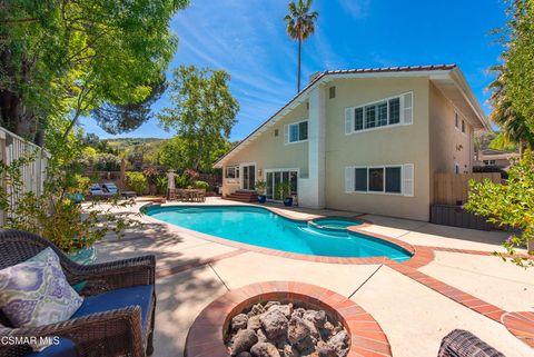 Photo of 1666 Berwick Place, Westlake Village, CA 91361 (MLS # 226001170)