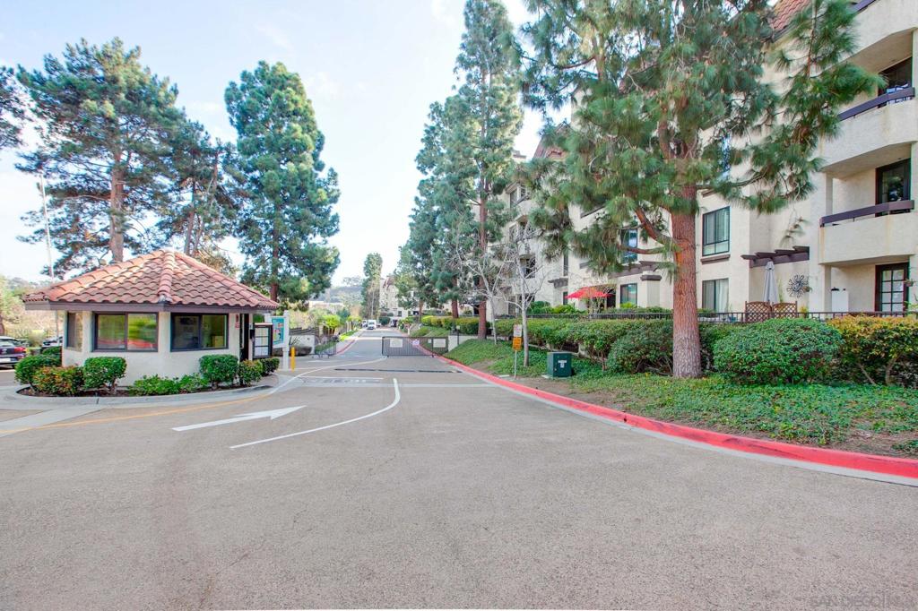 5845 Friars Road 1213