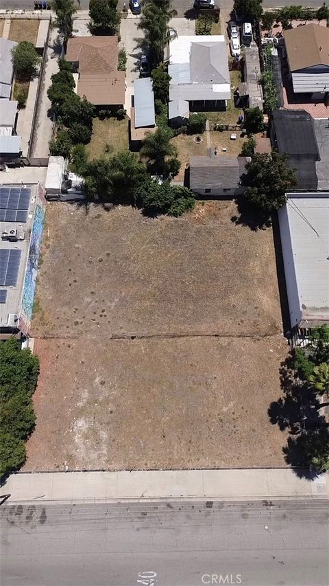 10593 Mills Avenue Montclair CA 91763