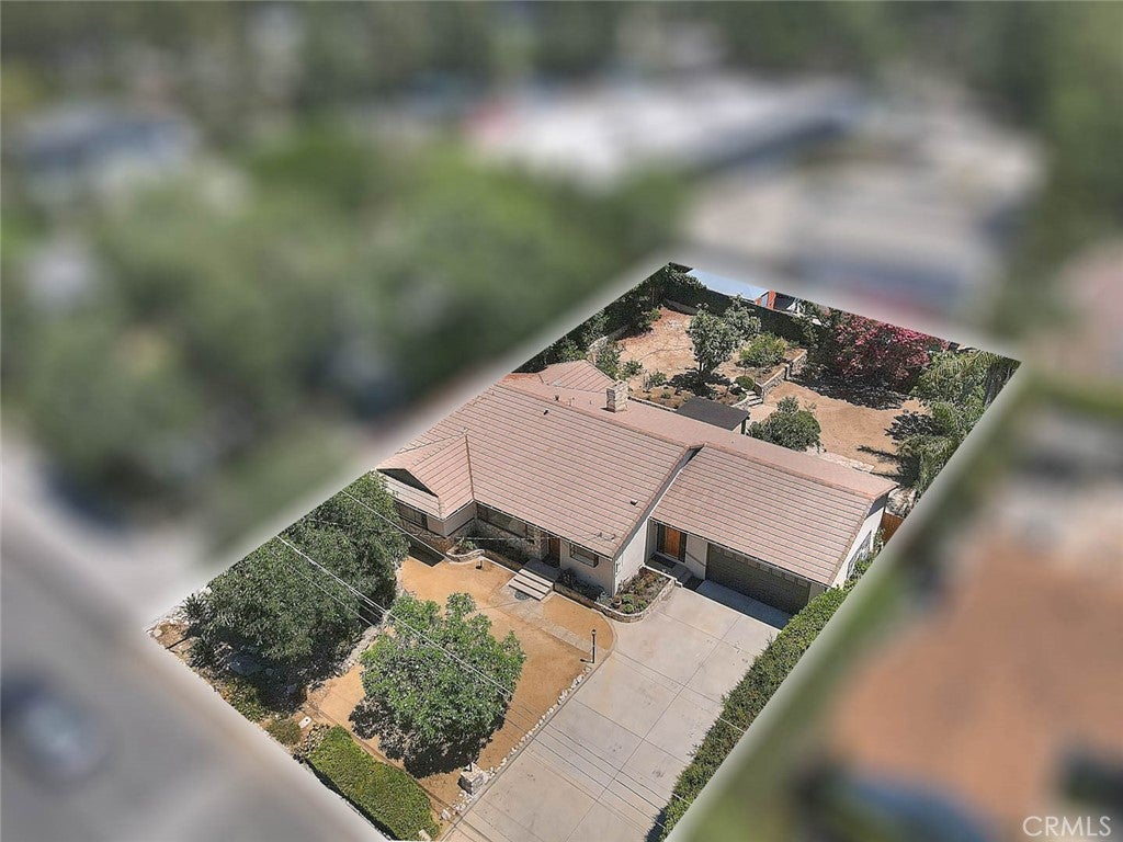 4808 El Sereno