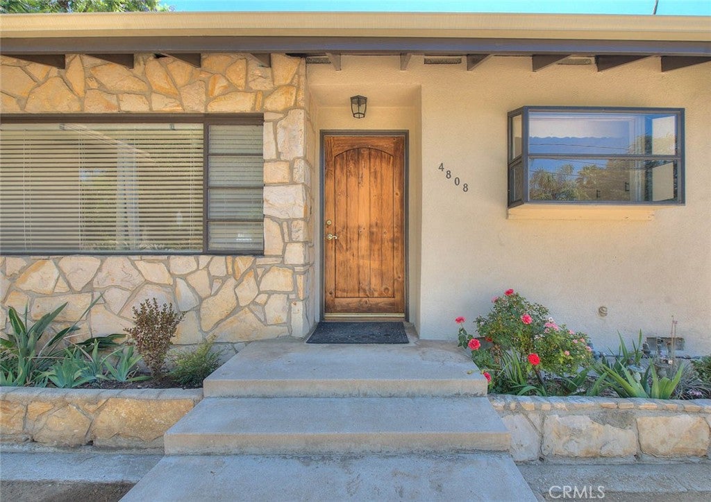 4808 El Sereno