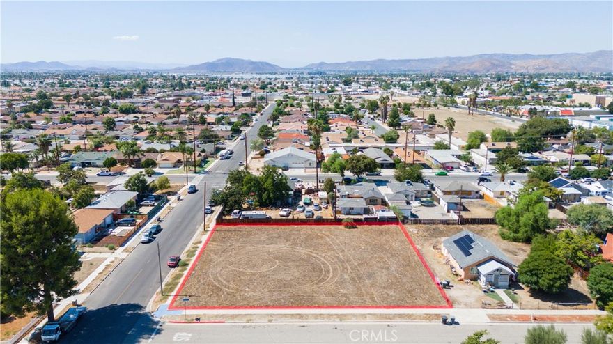 Excellent investment opportunity! Flat and fully usable corner lot located in the city of Hemet. Utilities are available but not yet connected. Sewer fees have already been paid, and the property includes a percolation test, surveyor work, and grading—making it ready for building. According to the city, the lot may be subdivided or developed with a duplex (buyer to verify). Buyers are advised to conduct their own investigations and obtain all information from the city.