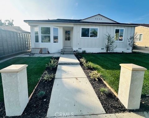 3731 Senasac Avenue Long Beach CA 90808