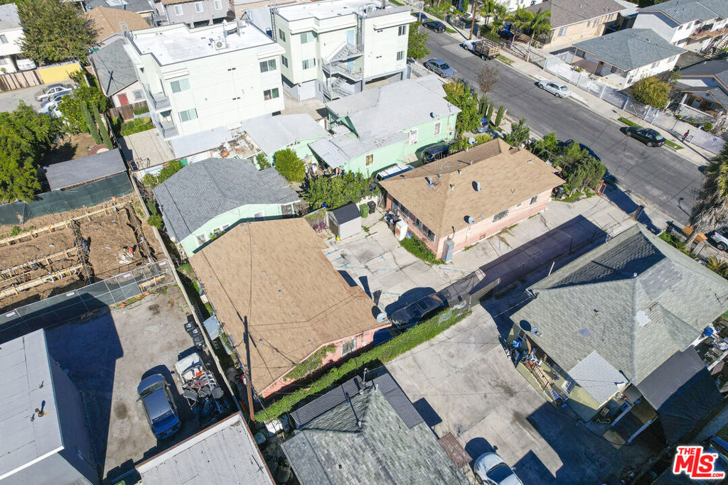 1139 S Kingsley Drive