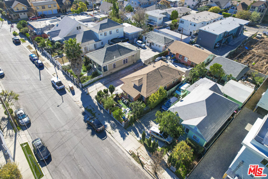 1139 S Kingsley Drive