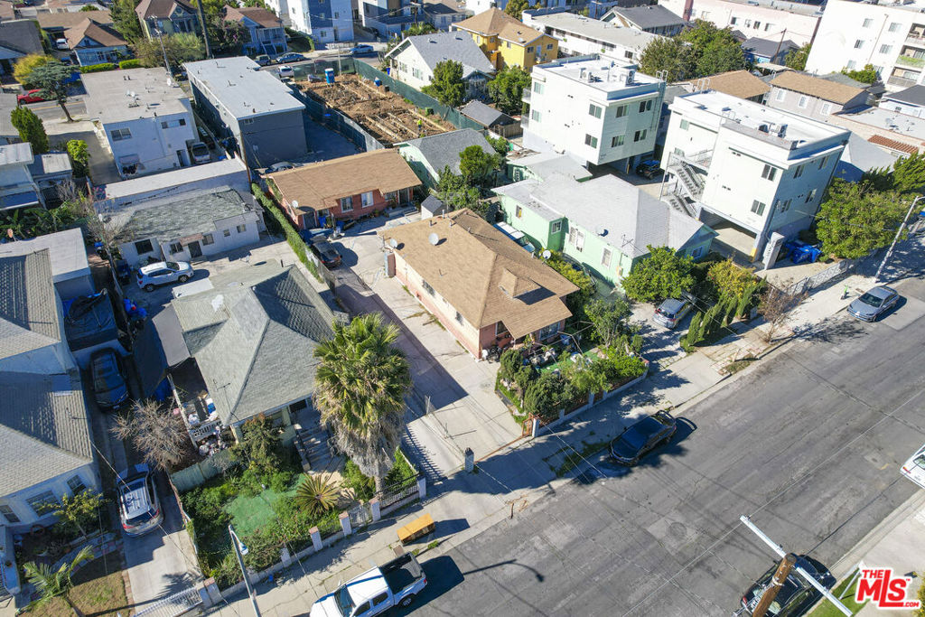 1139 S Kingsley Drive