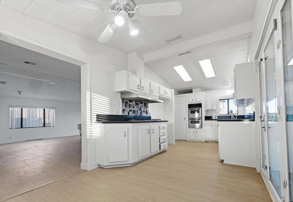 Tri Palm Estates - Manufactured In Park