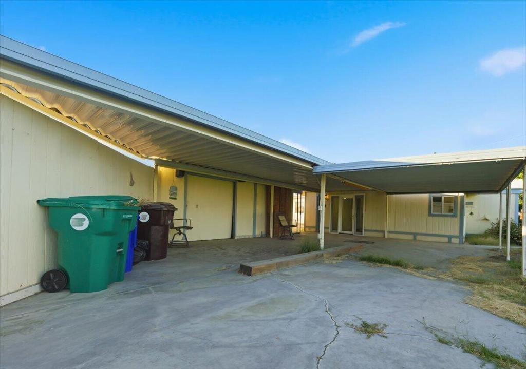 Tri Palm Estates - Manufactured In Park