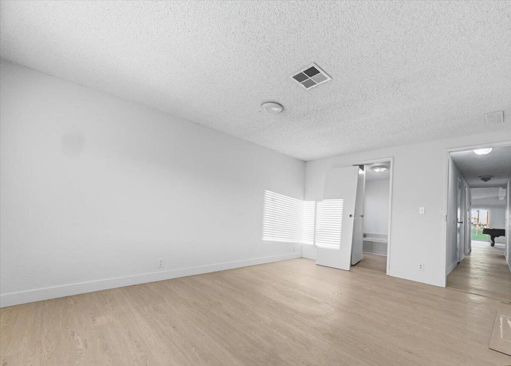 Tri Palm Estates - Manufactured In Park