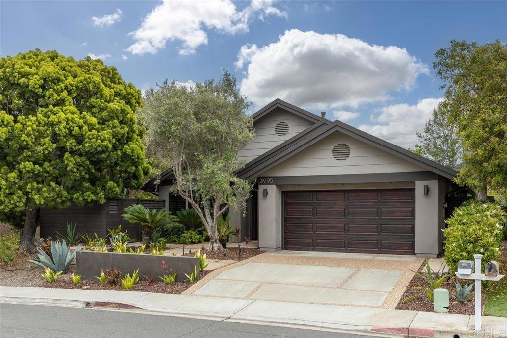 3995 Cypress Del Mar