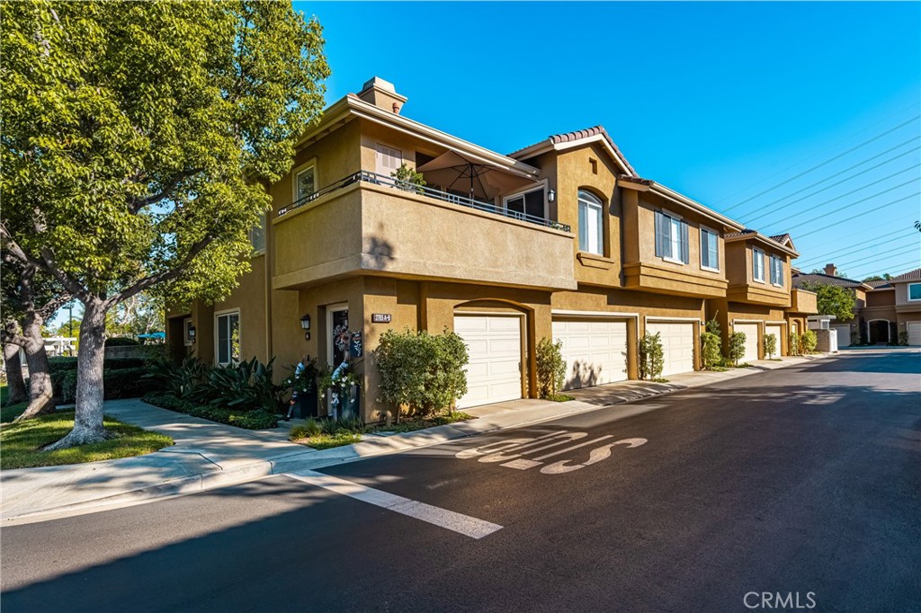 Bluffs at Belmont - Residential