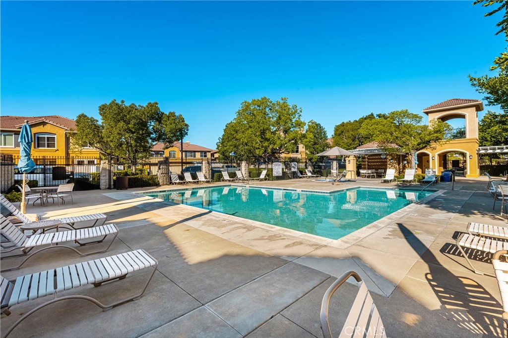 Bluffs at Belmont - Residential