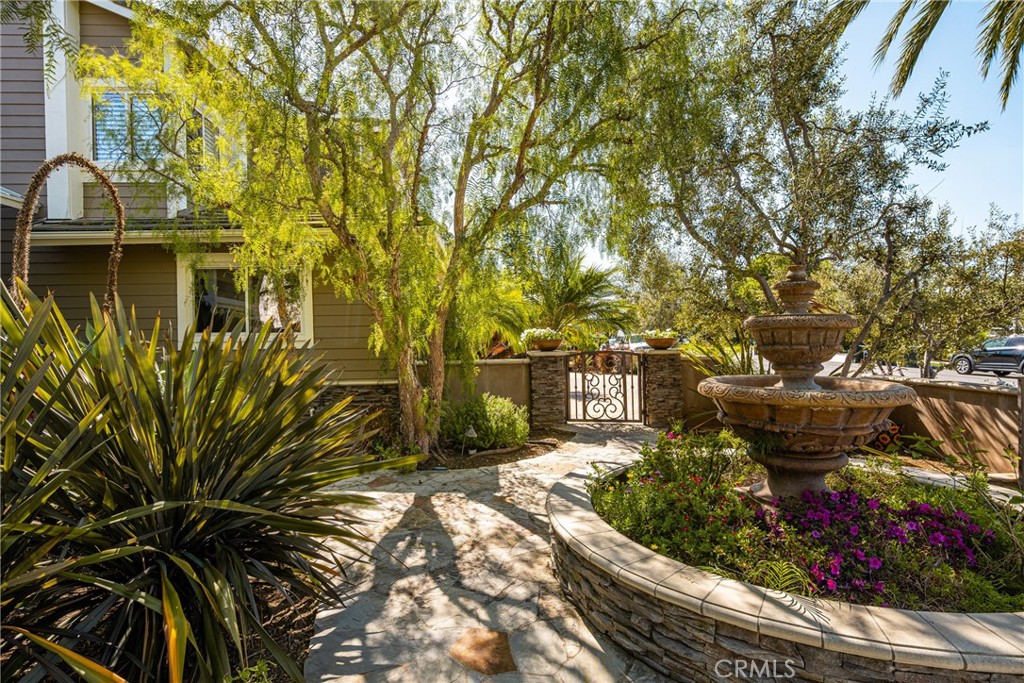 2281 Orchard Drive