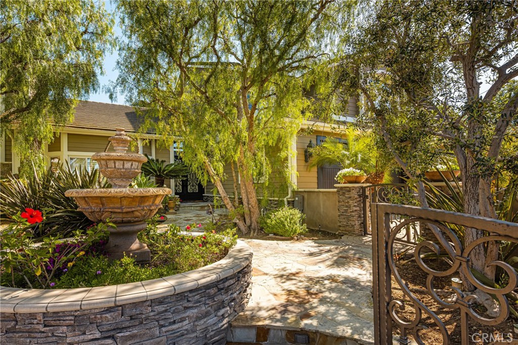 2281 Orchard Drive