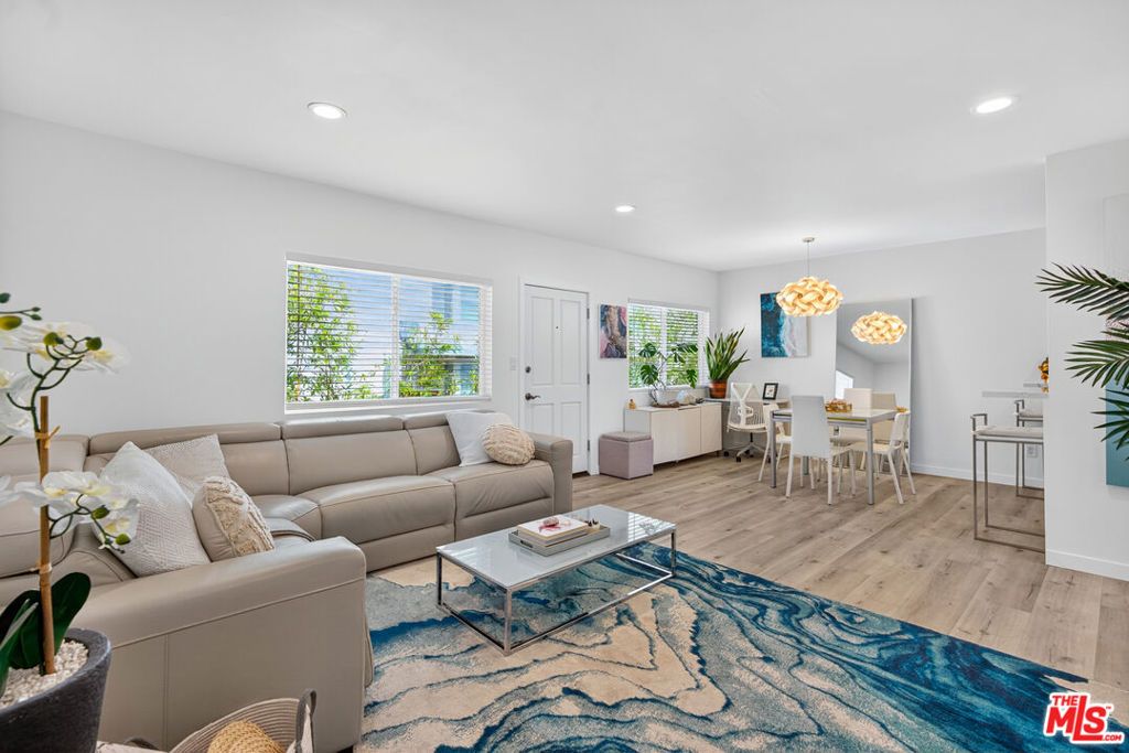 Photo of 1333 14th Street #8, Santa Monica, CA 90404 (MLS # 25579705)