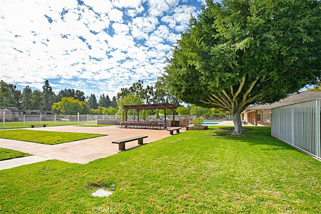 Laguna Village (LV) - Residential