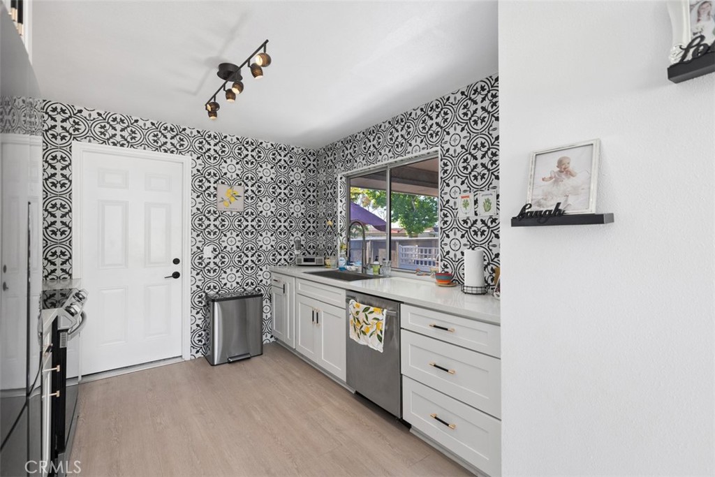 Laguna Village (LV) - Residential