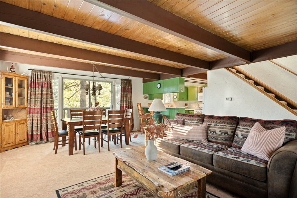 Photo of 27390 Oakwood Dr, Lake Arrowhead, CA 92352 (MLS # IG26010369)