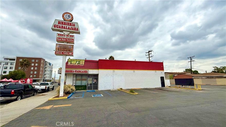 Turnkey Birria restaurant for sale in one of Los Angeles’s busiest streets. This well established operation features a fully equipped kitchen, a functional drive through, and a stylish indoor dining area designed for comfort and efficiency. The sale includes all furniture, fixtures, and equipment—offering a seamless transition for a new owner. Ideal for experienced restaurant owners or first-time operators looking for a strong foundation in a high visibility area. Continue the existing concept or bring your own vision to a proven location with steady foot and vehicle traffic. This standout opportunity will not last in the market!