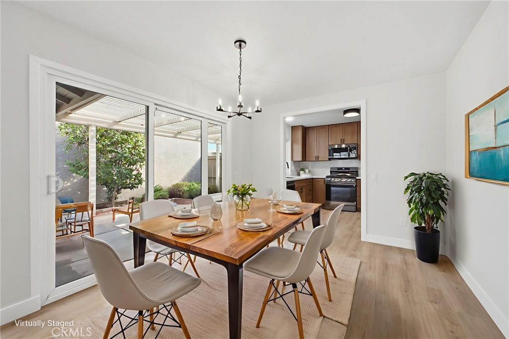 1614 Carmel Circle W