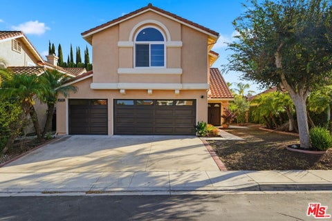 Photo of 1752 Blossom Court, Newbury Park, CA 91320 (MLS # 26848349)
