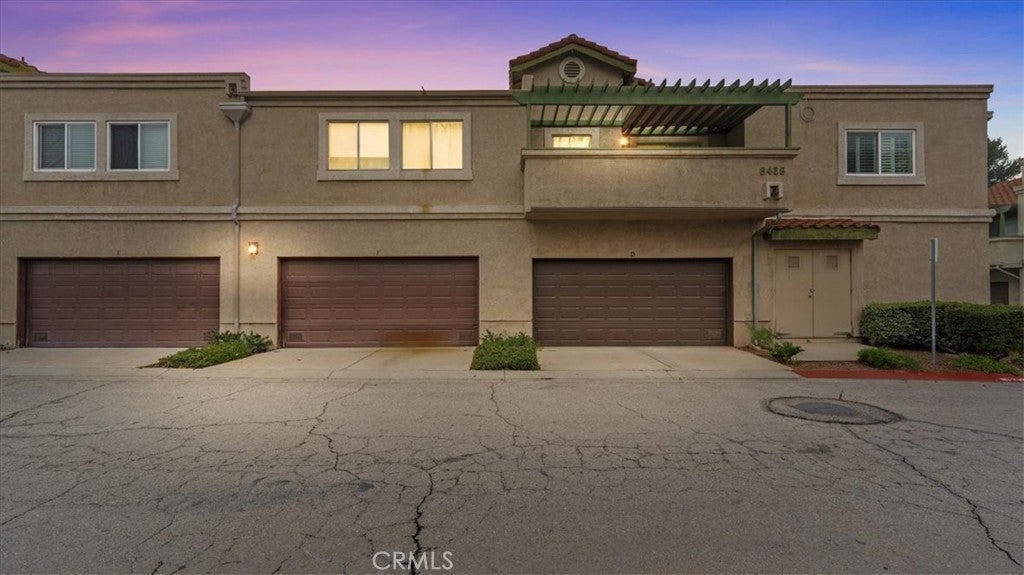 8425 Sunset Trail Pl