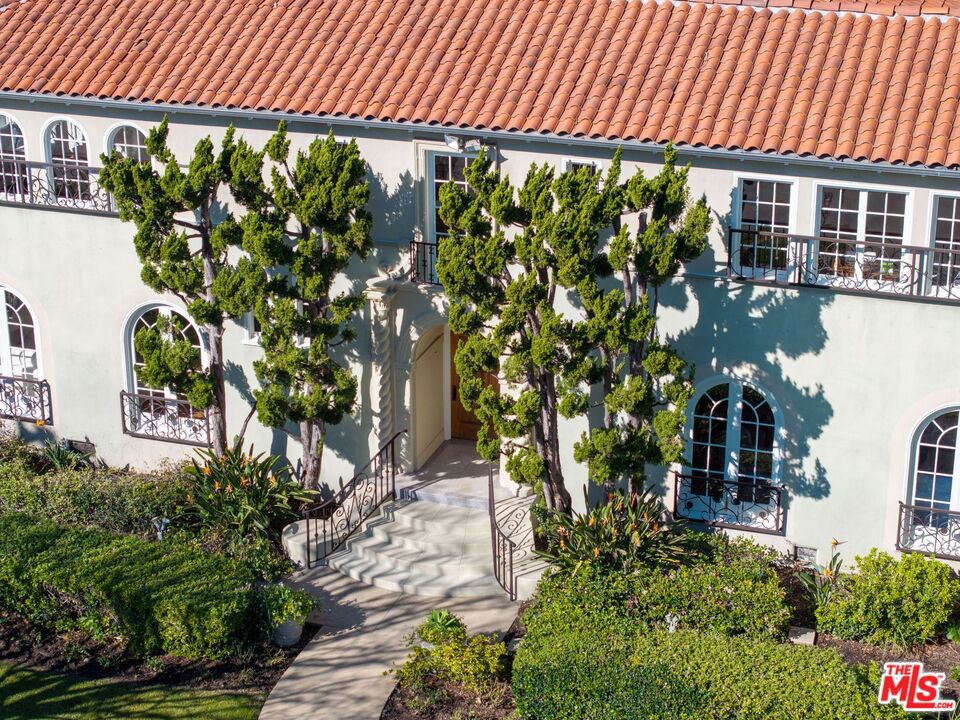 441 S Muirfield Road