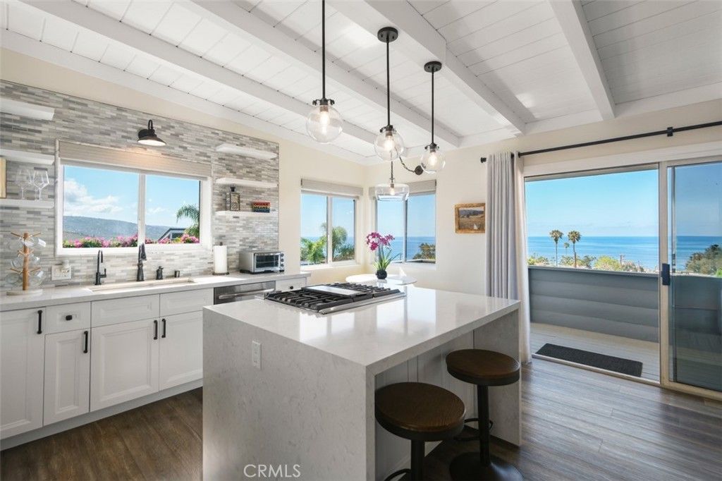 Photo of 284 Chiquita St, Laguna Beach, CA 92651 (MLS # OC26101516)