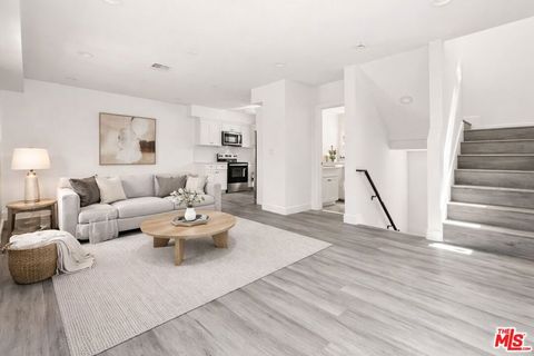 Photo of 2936 West Boulevard #B, Los Angeles, CA 90016 (MLS # 26825483)
