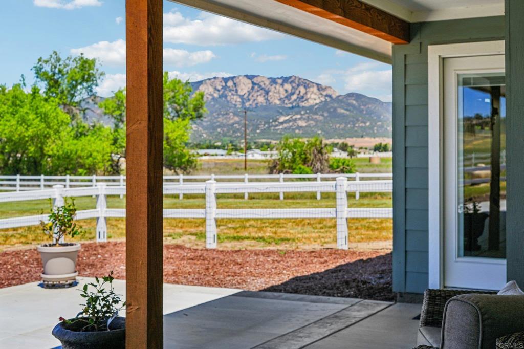 41879 Indian Hill Trail