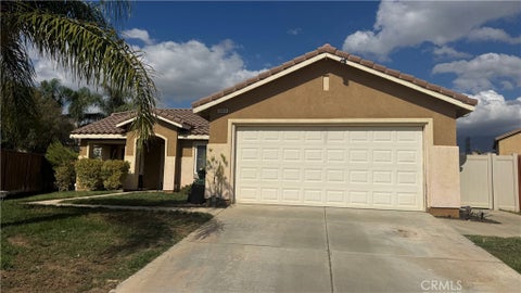 Tiny photo for 1646 Alpine Court, Beaumont, CA 92223 (MLS # IG26229383)