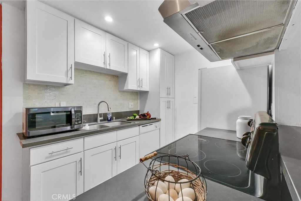 MacArthur Village (MAVL) - Residential