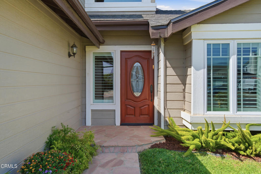 5229 Hillridge Drive