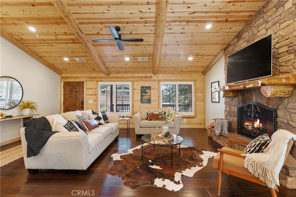 1107 Gold Mountain Drive