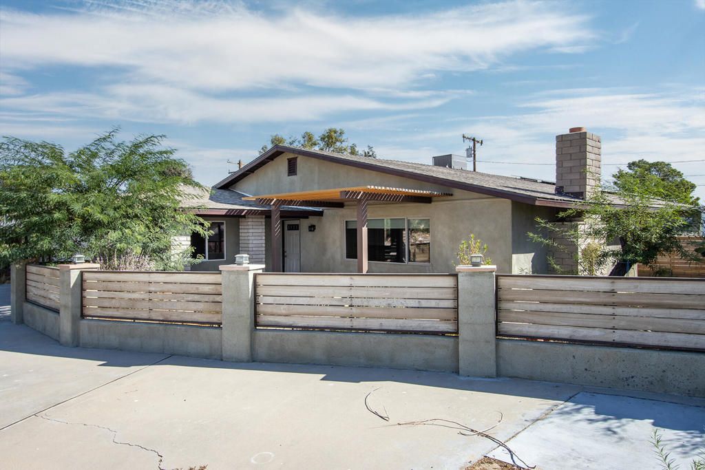 Photo of 6719 Crestview Court, Yucca Valley, CA 92284 (MLS # 219137347PS)