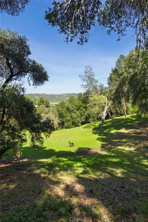 Tiny photo for 5550 Las Tablas Bay Dr, Paso Robles, CA 93446 (MLS # PI26071605)