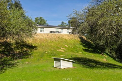 Tiny photo for 5550 Las Tablas Bay Dr, Paso Robles, CA 93446 (MLS # PI26071605)