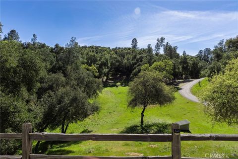 Tiny photo for 5550 Las Tablas Bay Dr, Paso Robles, CA 93446 (MLS # PI26071605)