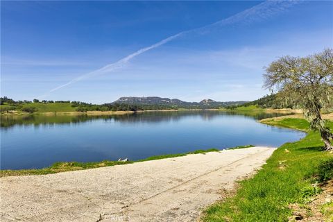 Tiny photo for 5550 Las Tablas Bay Dr, Paso Robles, CA 93446 (MLS # PI26071605)