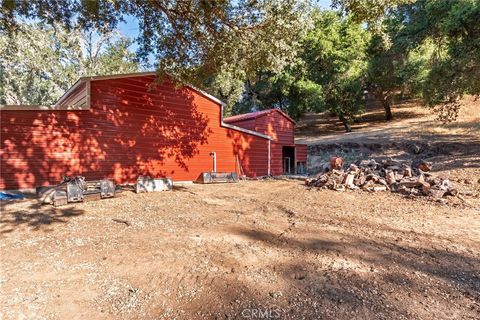 Tiny photo for 5550 Las Tablas Bay Dr, Paso Robles, CA 93446 (MLS # PI26071605)