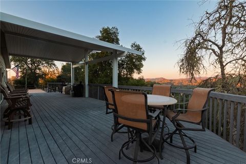 Tiny photo for 5550 Las Tablas Bay Dr, Paso Robles, CA 93446 (MLS # PI26071605)