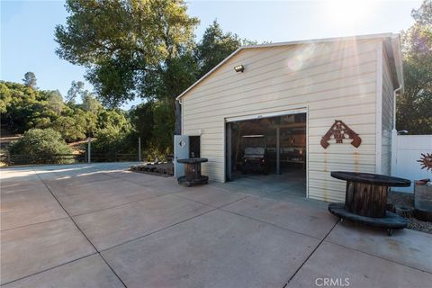 Tiny photo for 5550 Las Tablas Bay Dr, Paso Robles, CA 93446 (MLS # PI26071605)