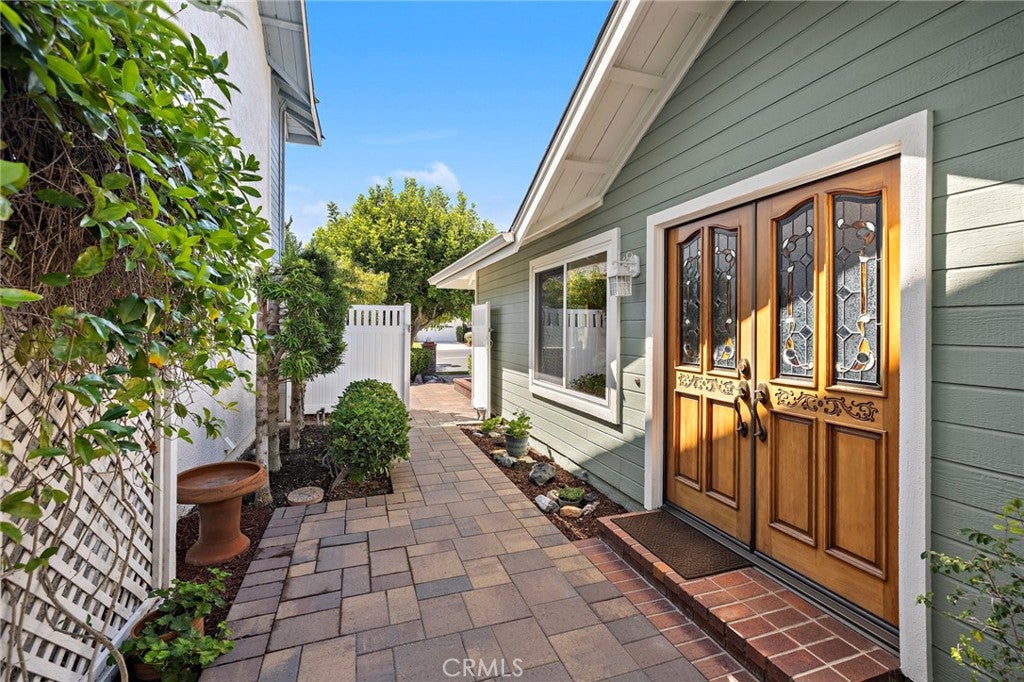 30 Oxbow Creek